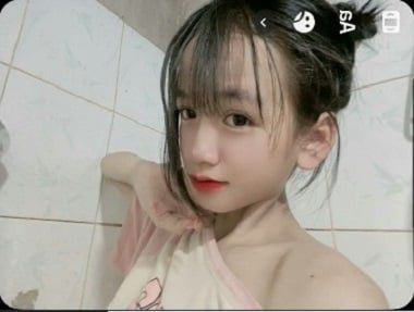 Mai Nhi trông ngây thơ nhưng cực kỳ tinh nghịch