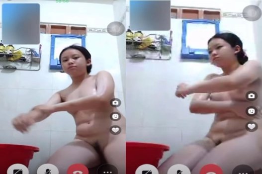 Bùi Trúc Nhi - Gái xinh hàng ngon